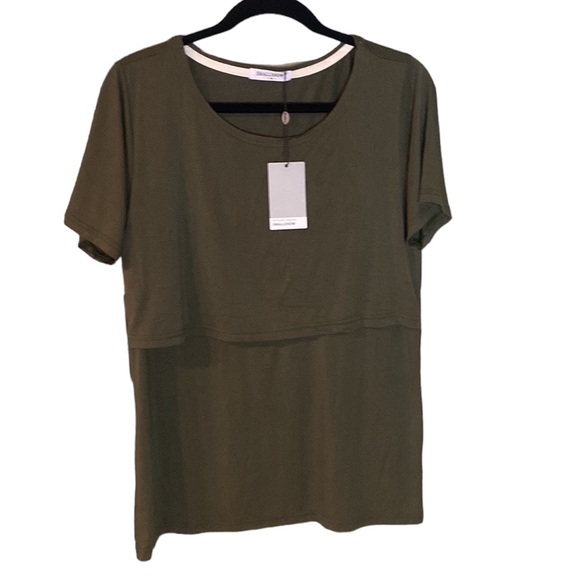 Smallshow Nursing T-Shirt Top, Size M, Hunter Green Top - NWT - Picture 2 of 7